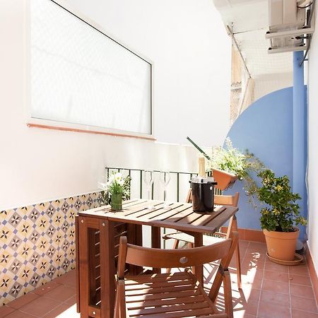 Centric Apartment El Molino Theater P1 Барселона Номер фото